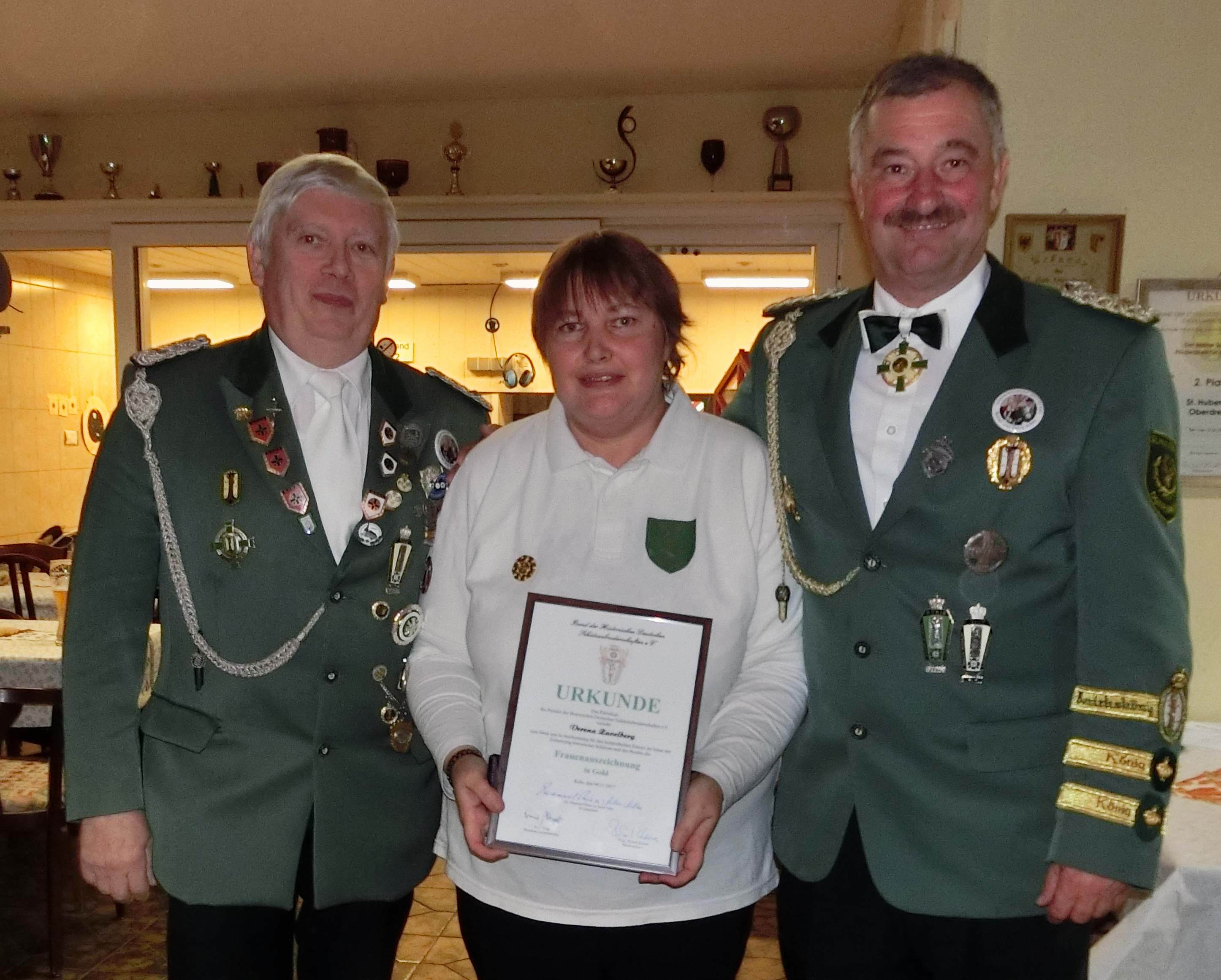 Verena Zavelberg Frauenauszeichnung in Gold